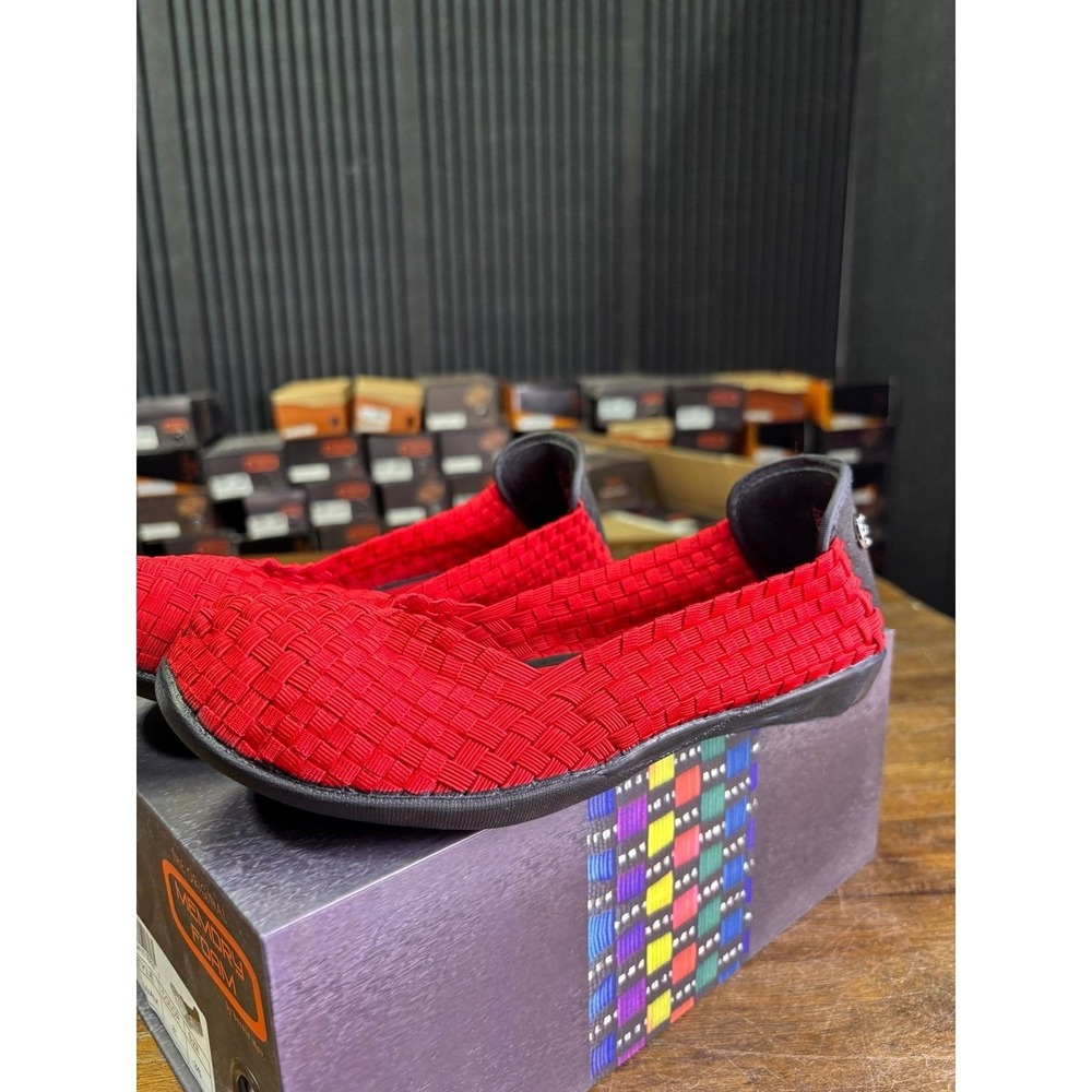 Bernie Mev Catwalk Red Woven Elastic Memory Foam Flats Size 36 US 5.5-6